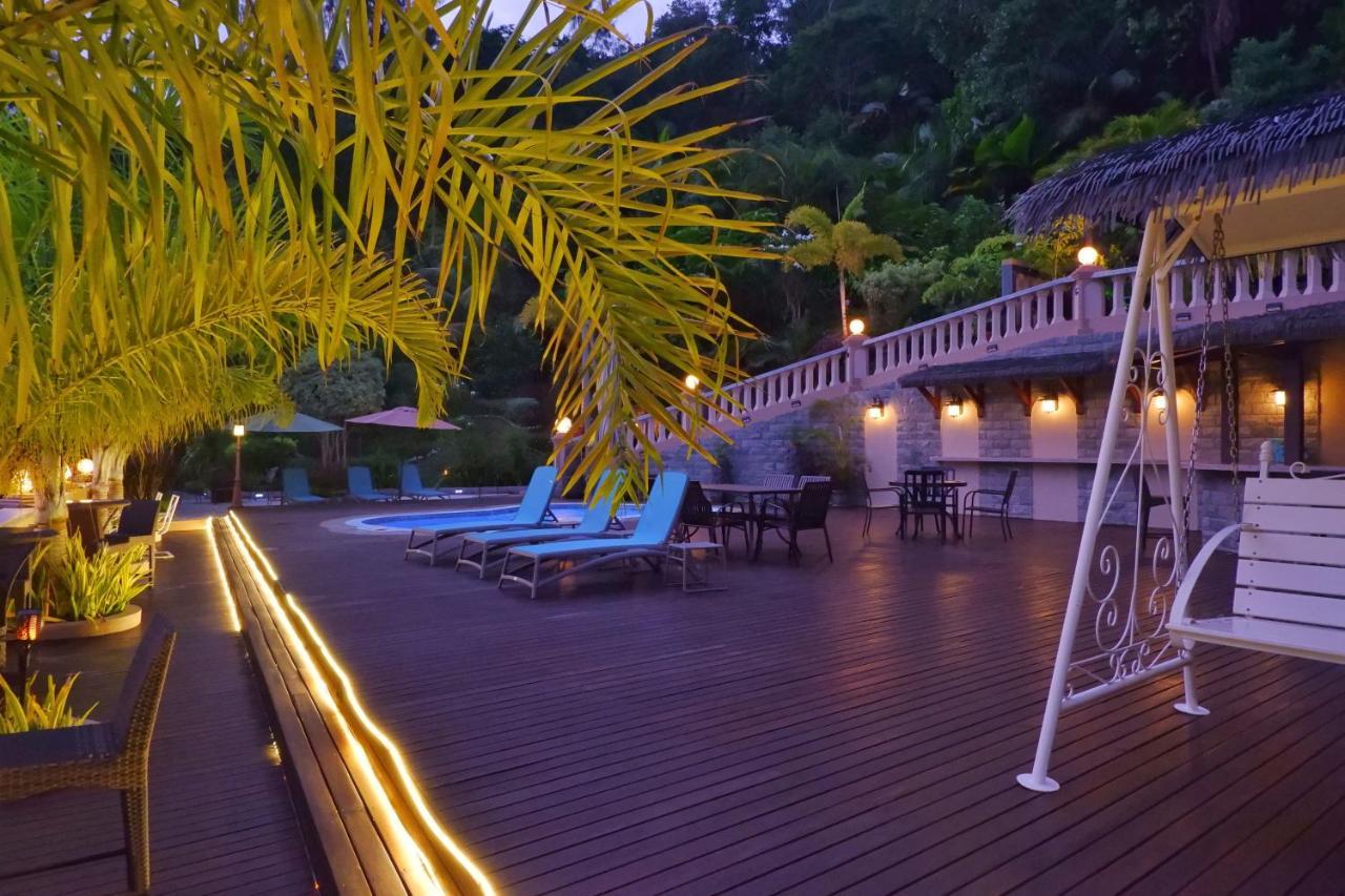 Ocean Terrace Hotell Anse Royale Exteriör bild